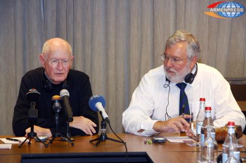 Press conference on forming an independent advisory group on 
Amulsar
