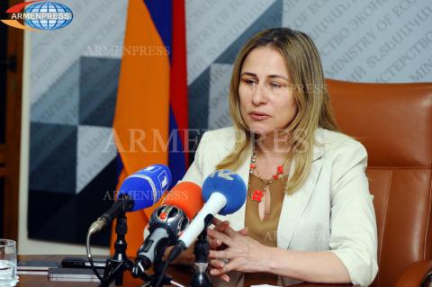 Meeting with President of State Tourism Committee Zarmine 
Zeytuntsyan and adventure tourism representatives 