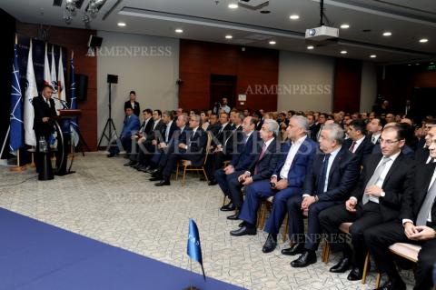 President Sargsyan attends presentation of investment program 
of Tashir group of companies in Yerevan