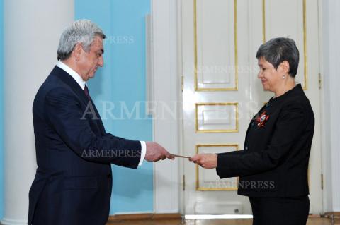 New Ambassador of Mexico presents credentials to President 
Sargsyan 