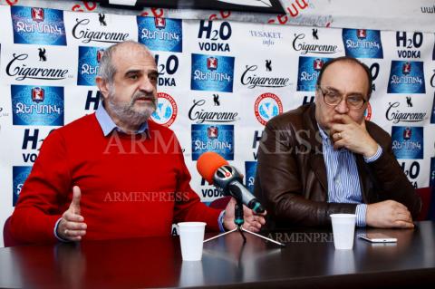Press conference of Ruben Babayan, artistic director of the 
Yerevan Puppet Theater after Tumanyan and psychologist 
Samvel Khudoyan