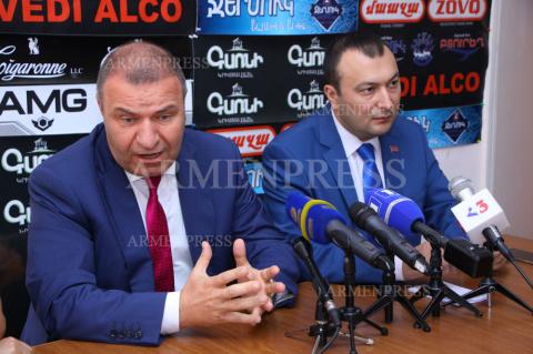 Press conference of Michael Melkumyan and Vahe Enfiajyan 
(Tsarukyan faction, MPs)
