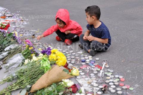 Vigil honoring Charles Aznavour 