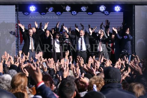 My Step alliance's election campaign in Maralik and Artik towns 