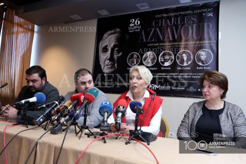 Conférence de presse des organisateurs du concert consacré au 
95e anniversaire de Charles Aznavour