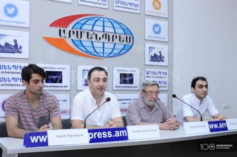 Conférence de presse des représentants  du théâtre Vardan Atchemian de Gyumri