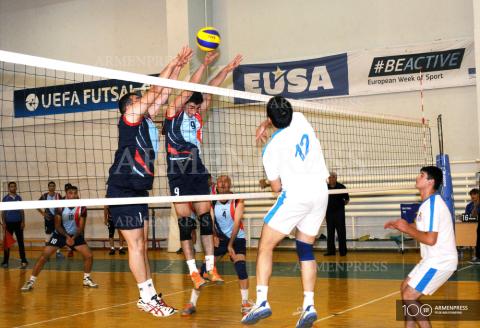 7èmes Jeux Pan-Arméniens; Tournoi de volleyball Erevan-
Gyoumri