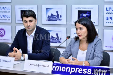 Press conference of political scientist Narek Minasyan and 
expert on American studies Liana Hovhannisyan