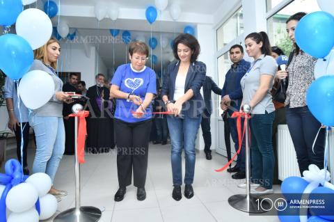 Anna Hakobyan attends inauguration of My Way Center's new 
building 