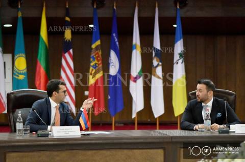 Ministerial round-table on development and implementation of 
national agendas directed for effective digital transformations 