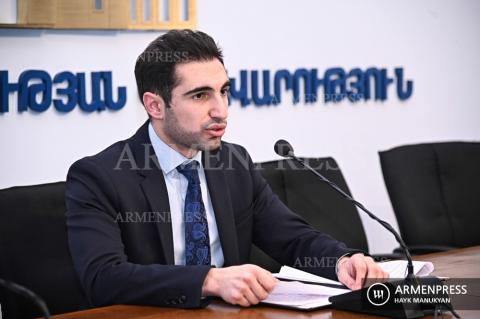 Conférence de presse du vice-ministre de la Justice Vahe Danielian