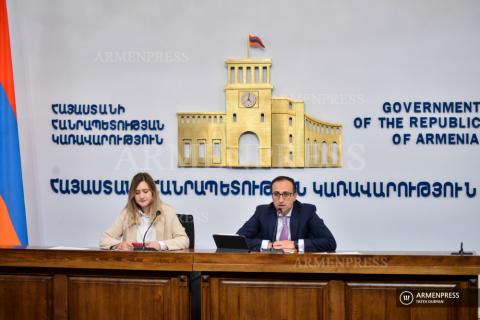 Conférence de presse du ministre de la Santé Arsen Torossian