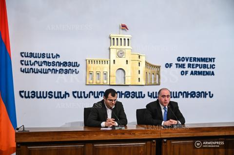 Conférence de presse du maire adjoint Sergueï Haroutiounian