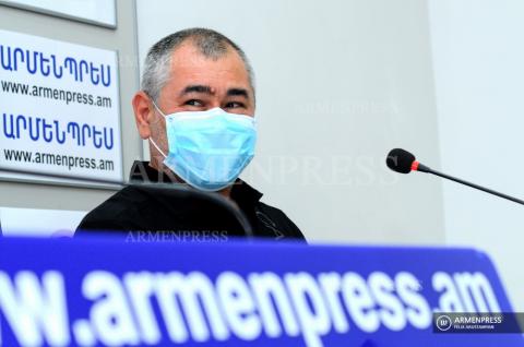Пресс-конференция главного тренера сборной Армении по 
спортивной гимнастике Акопа Серобяна