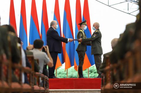 President Armen Sarkissian awards representatives of various 
spheres on Independence Day