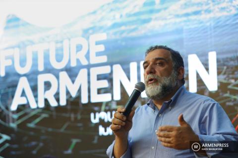 Встреча с инициаторами движения The FUTURE ARMENIAN 
Артуром Алавердяном, Нубаром Афеяном, Арамом Бекчяном 
и Рубеном Варданяном