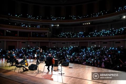 Концерт рок-групп "Лав Эли", "The Beautified Project", 
"Немра" во имя лечения больных раком детей
