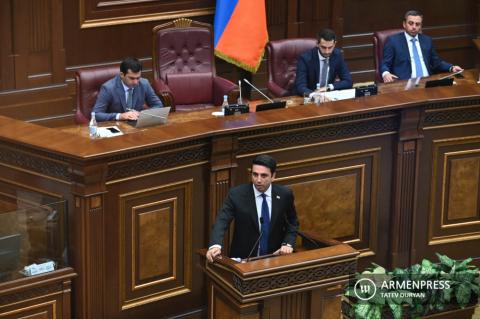 8. Dönem Ermenistan Parlamentosu’nun oturumu - 13.09.2021