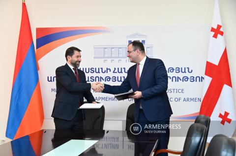 Armenian, Georgian ministers of justice meet in Yerevan, sign 
memorandum 