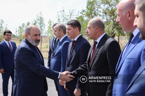 Ոստիկանության զորքերի կազմավորման 30-ամյակին 
նվիրված հանդիսավոր արարողությունը

