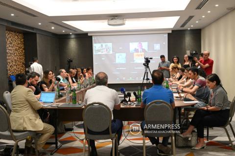 Round-table on return of illegal property and transitional justice