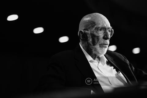 ARMENPRESS Exclusive interview with American theoretical 
physicist, Nobel Prize laureate Kip Thorne