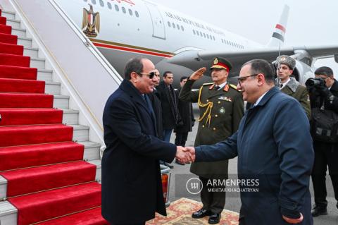 President of Egypt arrives in Yerevan 