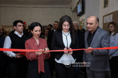 В рамках 100-летия основания Государственного 
музыкального колледжа имени Романоса Меликяна, 
аудитории названы именами известных композиторо