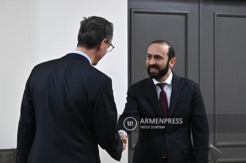 Foreign Minister of Armenia Ararat Mirzoyan received the 
delegation led by Stefano Tomat, the Civilian Operations 
Commander of the EU External Action Service