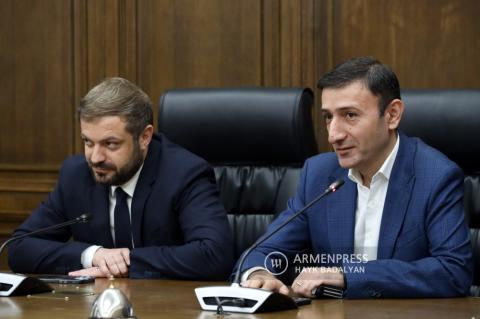 MPs Babken Tunyan and Gevorg Papoyan deliver press 
conference on results of PABSEC meeting in Ankara 