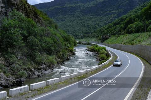 M6 Vanadzor-Bagratashen section of Armenia-Georgia 
border road opened after renovation 