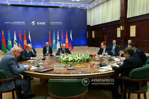 Eurasian Intergovernmental Council session kicks off in Armenia