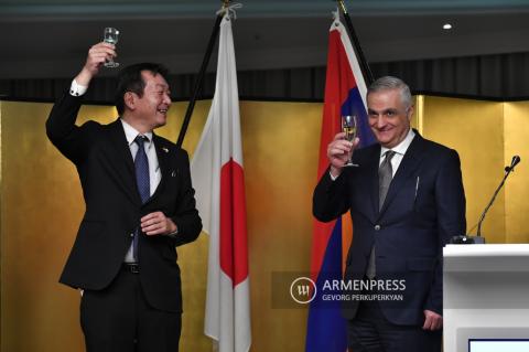 سفیر: " ژاپن محکم در کنار ارمنستان ایستاده است."