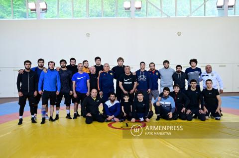 Ermeni Greko-Romen güreş takımının Tsaghkadzor'daki 
antrenmanı