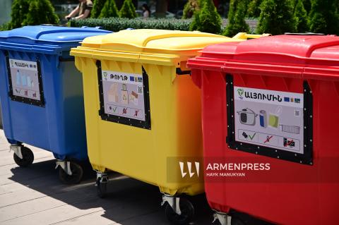 Se instalarán 930 nuevos contenedores de basura en Ereván