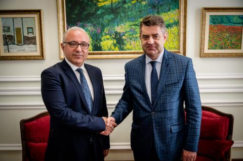Consultations politiques entre les ministères des Affaires étrangères arménien et ukrainien à Kiev