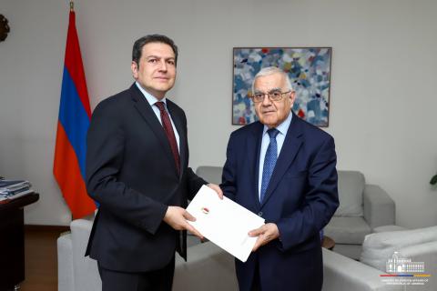 Newly appointed Ambassador of Malta handed over a copy of his credentials to the Deputy Foreign Minister of Armenia