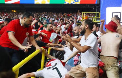 Болельщики сборных Турции и Грузии устроили драку перед матчем Евро-2024