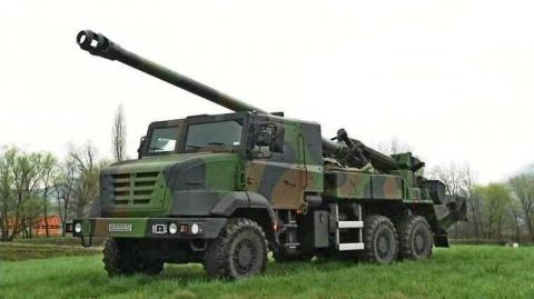 Эстония купит у Франции 12 самоходных артиллерийских установок Caesar
