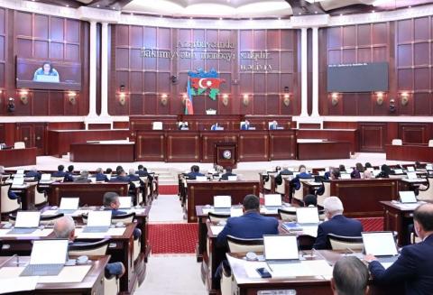 Parlamento de Azerbaiyán apeló a Ilham Aliyev por la celebración de elecciones extraordinarias