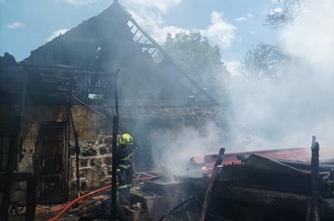 Լոռու մարզի Եղեգնուտ գյուղում տնակ է այրվել