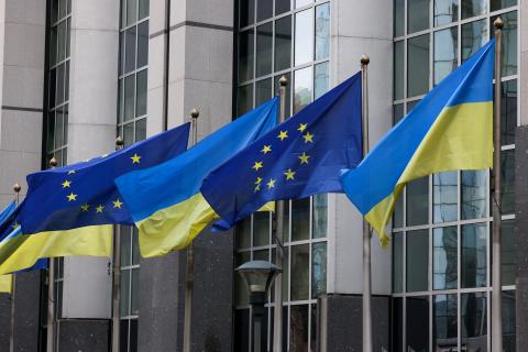 Страны ЕС договорились об использовании прибыли от российских активов для Украины
