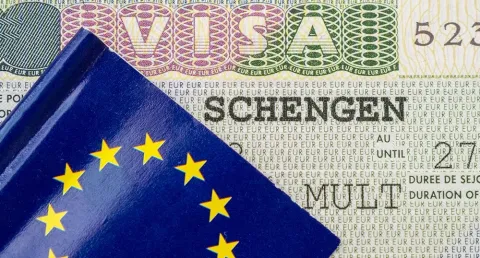 ЕС может прекратить выдачу шенгенских виз высокопоставленным чиновникам Грузии