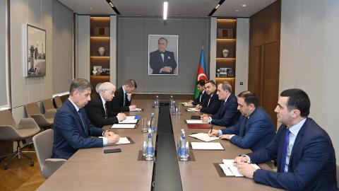 Байрамов и Ховаев обсудили текущее состояние мирного процесса между Арменией и Азербайджаном