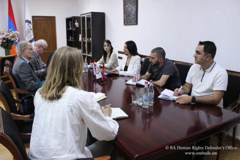 Омбудсмен Армении и временный поверенный в делах Нидерландов обсудили вопросы обеспечения равноправия в Армении