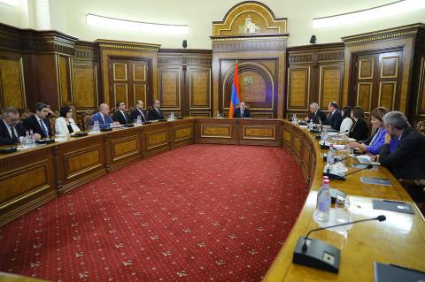 Rapport d'activité du Bureau du vice-premier ministre Mher Grigoryan pour l'année 2023, présenté au premier ministre