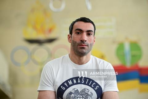 Atletas olímpicos París 2024. Vahagn Davtyan: “El fenómeno del equipo de gimnasia son nuestros entrenadores”