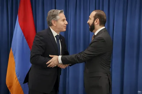 Ministro de Asuntos Exteriores de Armenia felicitó a Estados Unidos por el Día de la Independencia