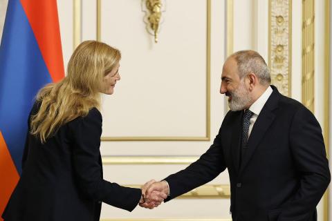 Nikol Pashinyan y Samantha Power conversaron sobre el proceso de paz entre Armenia y Azerbaiyán
