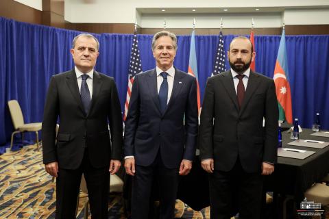 وزير الخارجية الأمريكي يقول أن أرمينيا وأذربيجان قريبتان جداً من التوصل إلى اتفاق نهائي